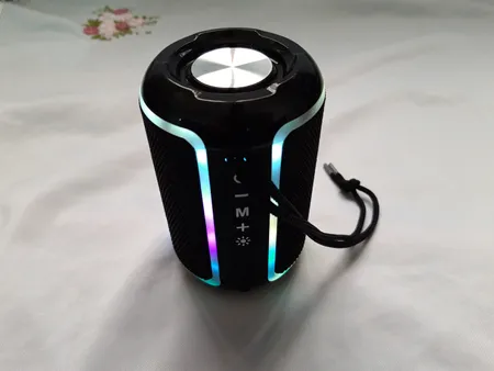 اسپیکر بلوتوثی قابل حمل لیتو مدل LK-23