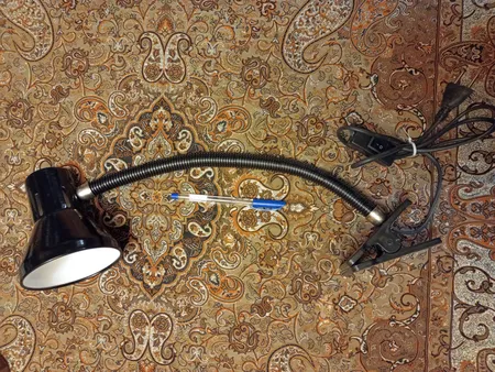 چراغ مطالعه بوستانچی مدل گیره ای کد CL-116