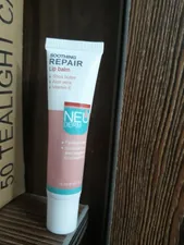 تجریه خرید بالم لب نئودرم مدل Soothing Repair حجم 15 میلی لیتر