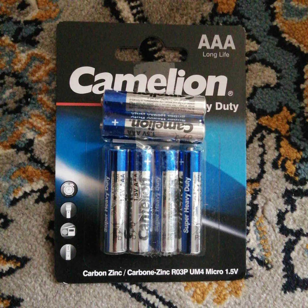 باتری نیم قلمی کملیون مدل Super Heavy Duty بسته 6 عددی