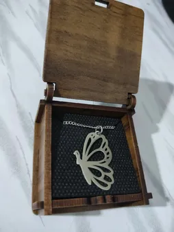 گردنبند نقره زنانه طرح پروانه کد DG003