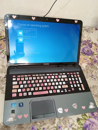 استیکر لپ تاپ مدل cute cat 03 مناسب برای لپ تاپ 15 تا 17 اینچ به همراه برچسب حروف فارسی کیبورد