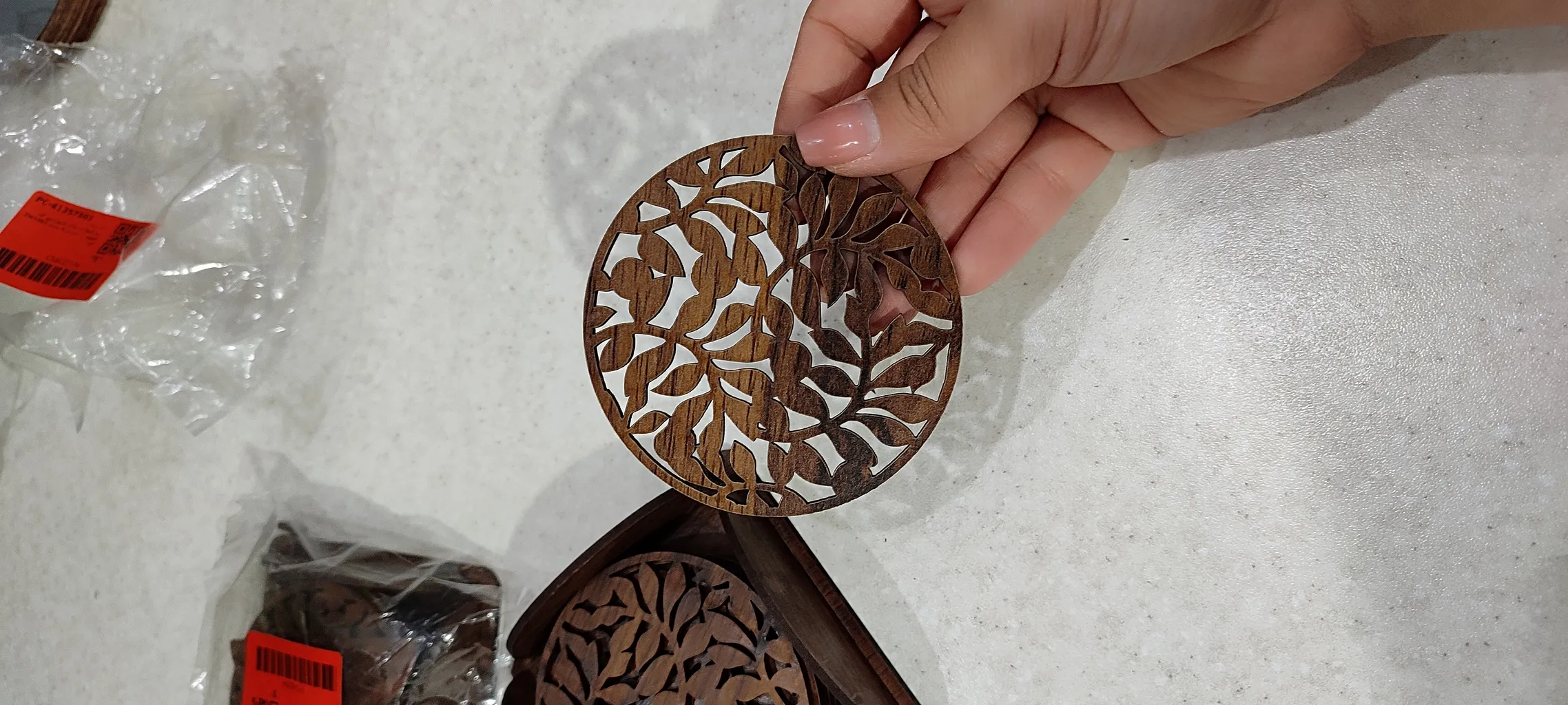 زیر لیوانی مدل فروردین کد ZW1082 بسته 6 عددی