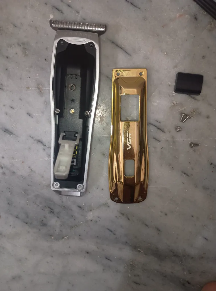 ماشین اصلاح موی سر و صورت وی جی ار مدل 956