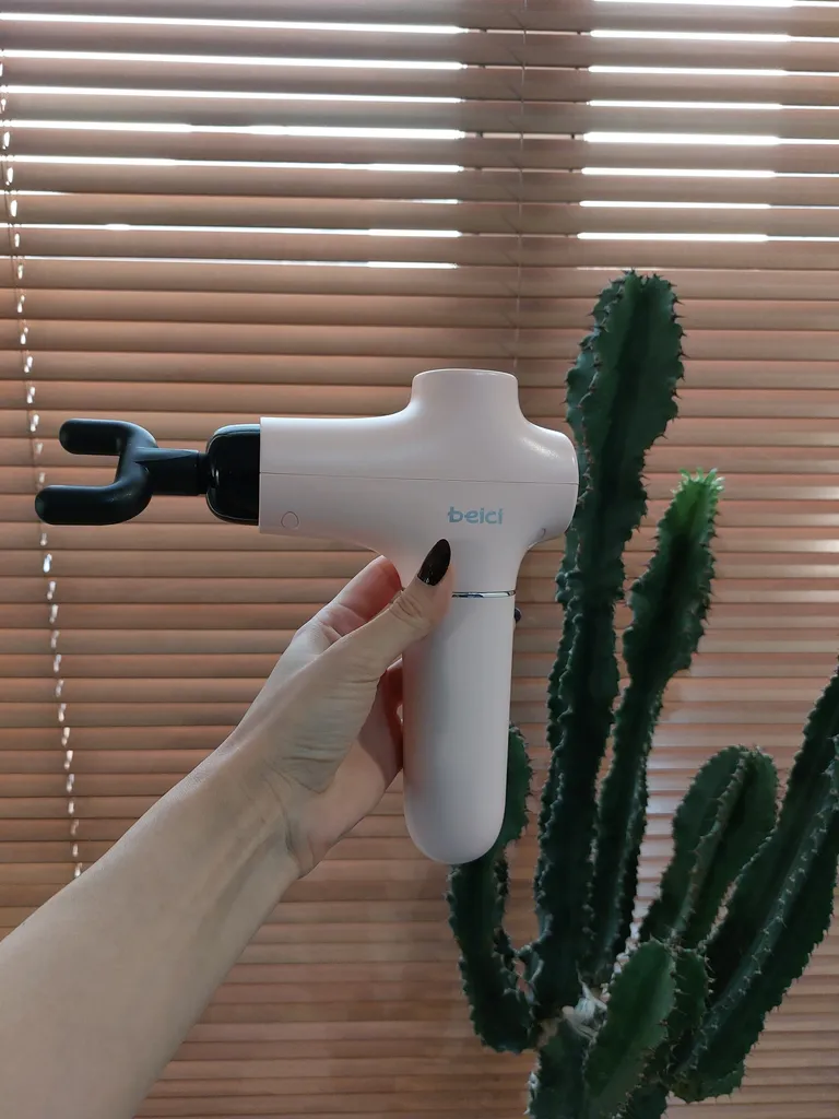 ماساژور برقی بیسی مدل Beici