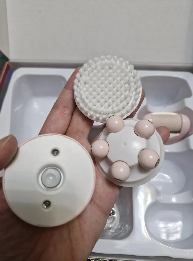 ست اصلاح موی بدن بانوان وی جی ار مدل V-733