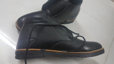 نیم بوت مردانه مدل k.baz.135