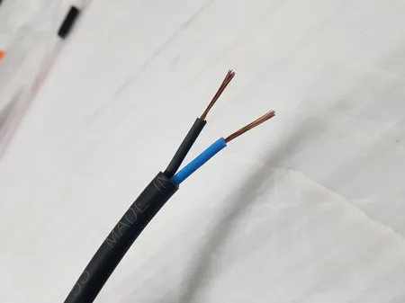 سیم برق افشان 2 در 1.5 مدل sh46 كد 685