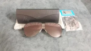 تجریه خرید عینک آفتابی مردانه آلبرت وگ مدل JS8540C91-P121 کد Avantgarde Visionary