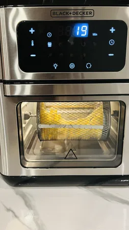 هواپز 12 لیتری بلک اند دکر مدل AOF-100-B5