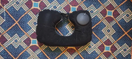 بالش بادی سفری مدل gf12