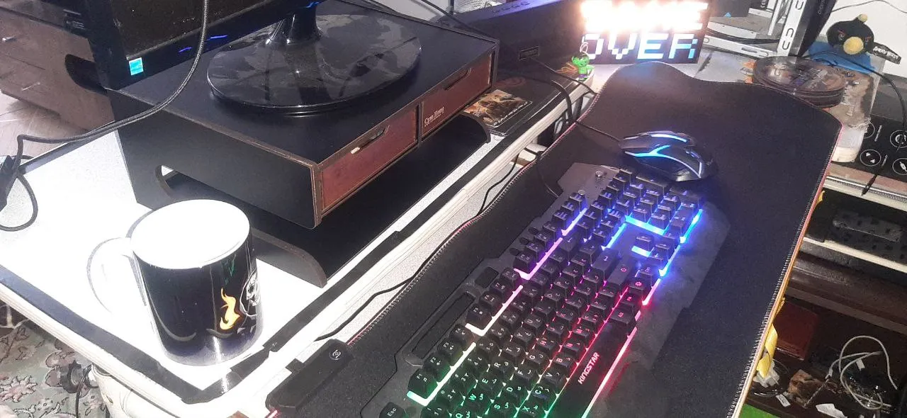 پایه نگهدارنده مانیتور سایان هوم مدل 02 compact