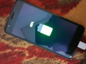 تجریه خرید گوشی موبایل وکال مدل V0 Core دو سیم کارت ظرفیت 32 گیگابایت و رم 2 گیگابایت