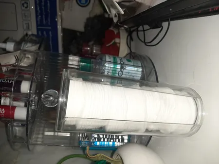 استند لوازم آرایشی مدل M