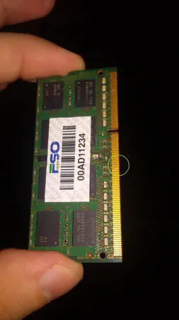 رم لپ تاپ DDR3L دو کاناله 1600مگاهرتز cl11 سامسونگ مدل PC3L-12800S ظرفیت 8 گیگابایت