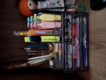 استند لوازم آرایشی مدل vs1