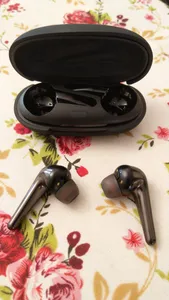 تجریه خرید هندزفری بلوتوثی وان مور مدل ComfoBuds Pro ES901