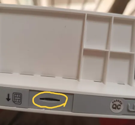 مودم 4G/TD-LTE ایرانسل مدل TFi60 S1 به همراه سیمکارت با 10 گیگابایت اینترنت 1 ماهه