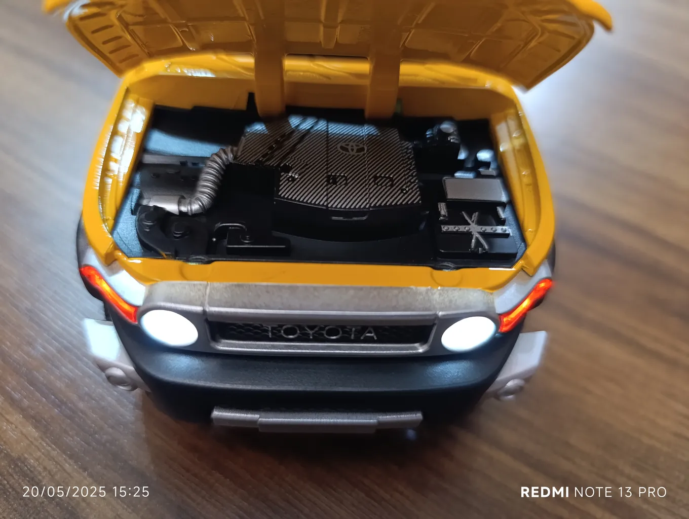 ماشین بازی چه ژی مدل FJ Cruiser