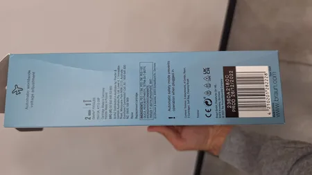 ست ماشین اصلاح موی صورت و بدن شارژی براون مدل MGK 5280، اصلاح به صورت خط زن و صفر زن، منبع انرژی با برق، تکنولوژی اصلاح به صورت برش مستقیم، مدت زمان شارژ 100 دقیقه و مدت زمان استفاده پس از شارژ 100 دقیقه، سری قابل شست‌وشو، به همراه برس تمیزکننده