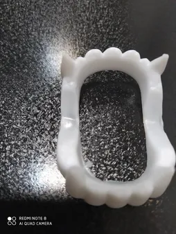 ابزار شوخی طرح دندان دراکولا کد 01