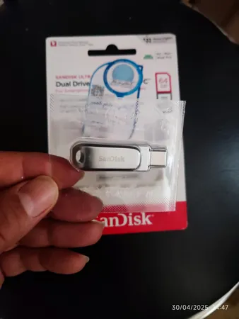 فلش مموری سن دیسک مدل Ultra Dual Drive Luxe ظرفیت 64 گیگابایت