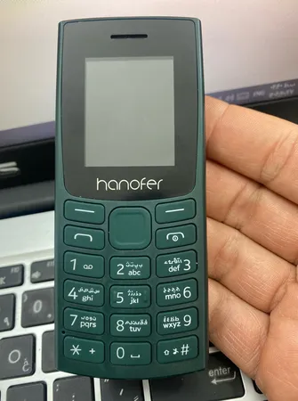 گوشی موبایل هانوفر مدل 105 2023 دو سیم کارت ظرفیت 32 مگابایت و رم 24 مگابایت
