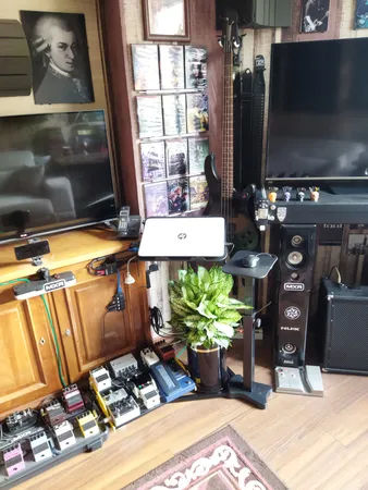 میز لپ تاپ مدل LP01