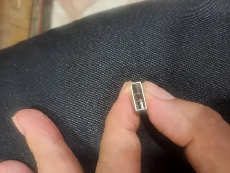 فلش مموری وریتی مدل V-819 ظرفیت 32 گیگابایت با رابط USB