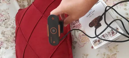 وب کم مدل V28