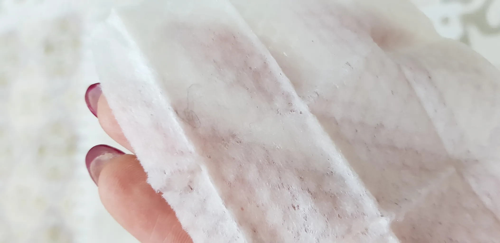 پد پاکسازی و لایه بردار پوست لافارر مدل AHA10% - BHA2% بسته 30 عددی