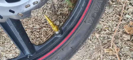 سر والف لاستیک خودرو مدل نیزه ای بسته 4 عددی