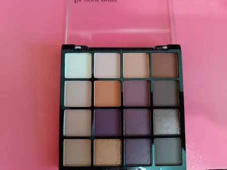 پالت سایه چشم دودو گرل شماره 01