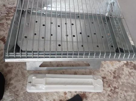 منقل مدل تاشوی سفری بهمراه کباب زن