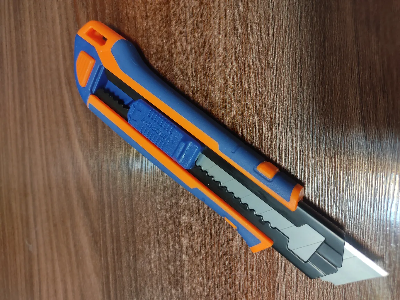 کاتر وادفو مدل WSK8618