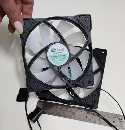 فن کیس ایتوک مدل Frio Three Plus