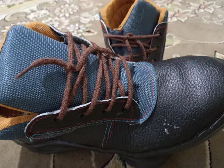 کفش ایمنی مدل شاهین