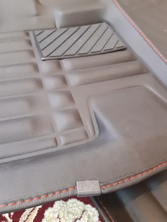 کفپوش پنج بعدی خودرو مدل LS مناسب برای جک KMC K7 به همراه کفپوش صندوق