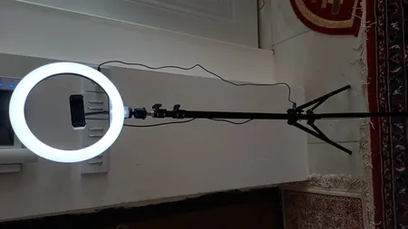 رینگ لایت مدل FOR LIVING