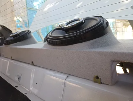 طاقچه عقب خودرو طرح برجسته مدل S001 مناسب برای ساینا