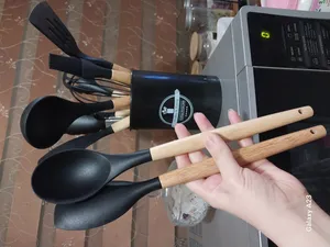 تجریه خرید سرویس کفگیر و ملاقه 12 پارچه کیچن ست مدل UNT45