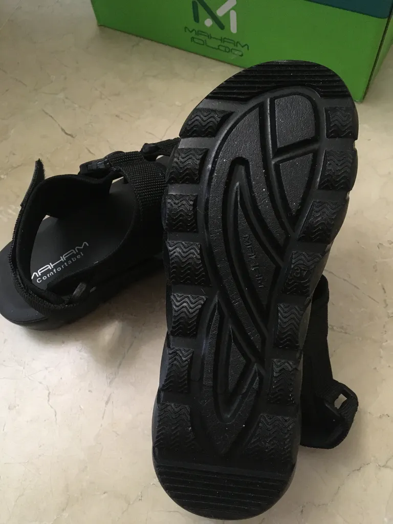 صندل پسرانه مدل 8828 کد RS-BK-077