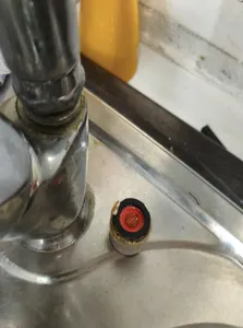 تجریه خرید سرشیر آب آی کیو مدل چرخشی مفصل دار بازویی کد Steel-360