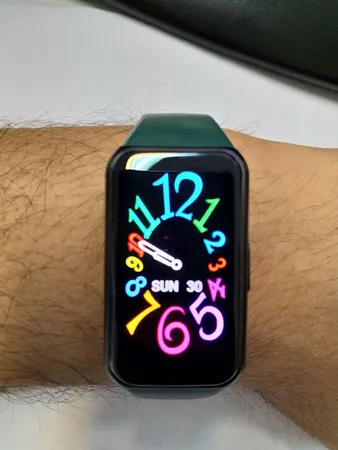 مچ بند هوشمند آنر مدل Band 6 NFC