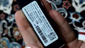 تجریه خرید ریمل حجم دهنده مای سری Black Diamond مدل Luxurious