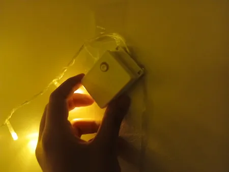 ریسه ال ای دی مدل سوزنی طول 10 متری