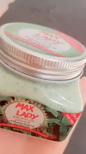 تجریه خرید اسکراب لایه بردار پوست مکس لیدی مدل نعنا حجم 300 میلی لیتر