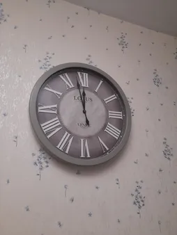 ساعت دیواری لوتوس کد 8841