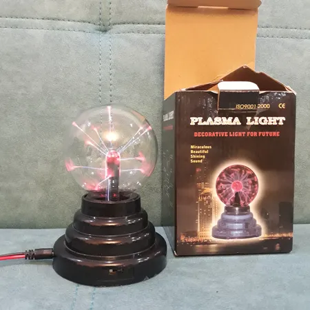 چراغ رومیزی مدل پلاسما