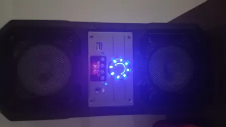 اسپیکر بلوتوثی قابل حمل کی تی اس مدل KTS-1048